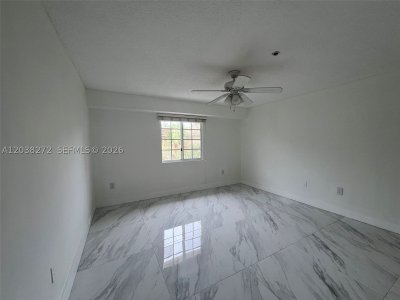 Aluguel de apartamento no Aventi at Aventura 1601