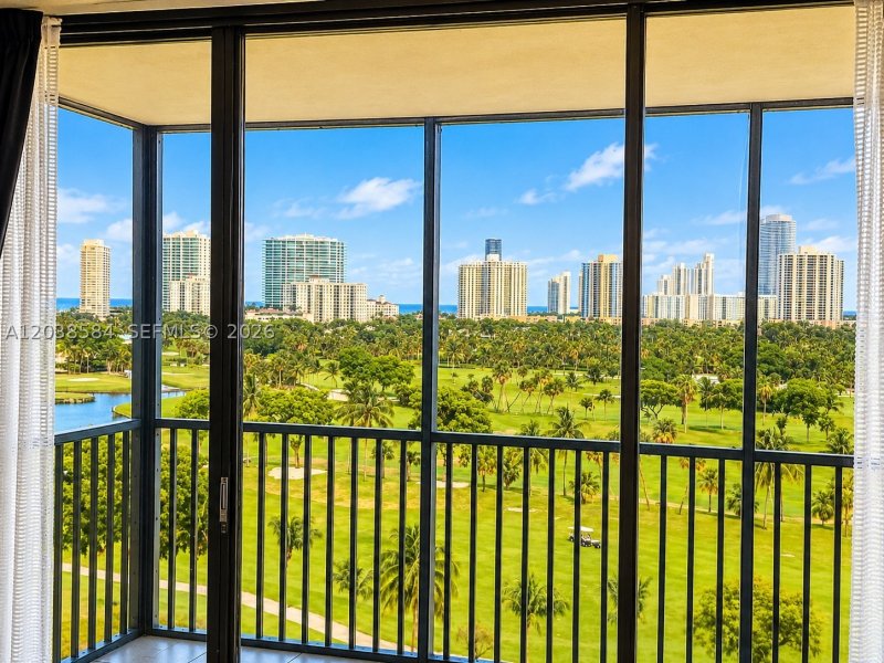 Comprar apartamento en Coronado I 1105