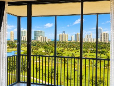 Comprar apartamento en Coronado I 1105