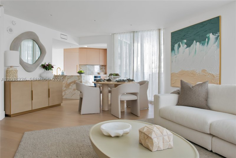 Comprar apartamento no The Waverly At Surfside 422