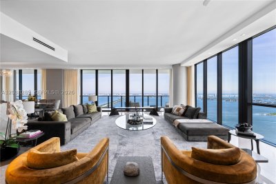 One Paraiso Apt #PH5201