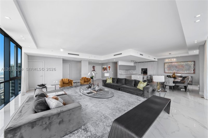 Comprar apartamento en One Paraiso PH5201