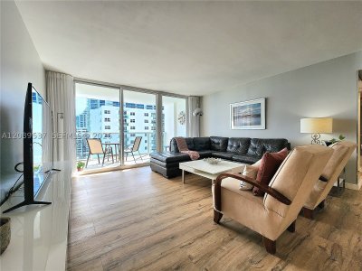 Aluguel de apartamento no Aquarius Towers 1406S