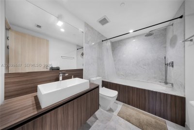 Comprar apartamento no Brickell Flatiron 4704