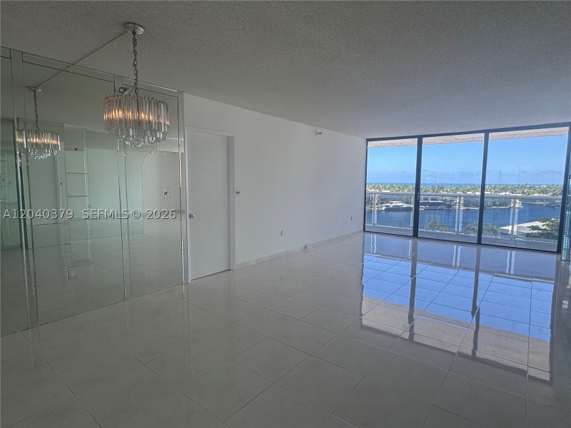 Condo for sale at Waterview 835