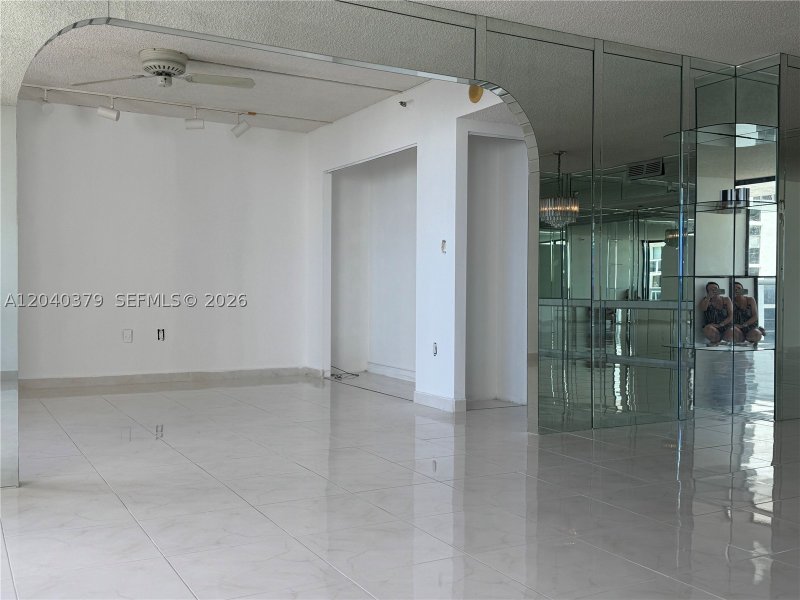 Condo for sale at Waterview 835