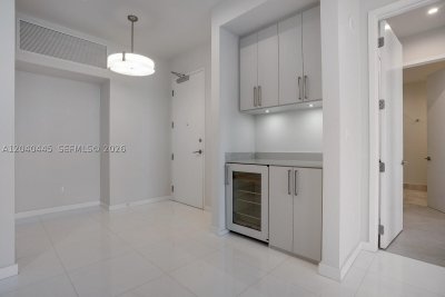 Aluguel de apartamento no Giralda Place 6C