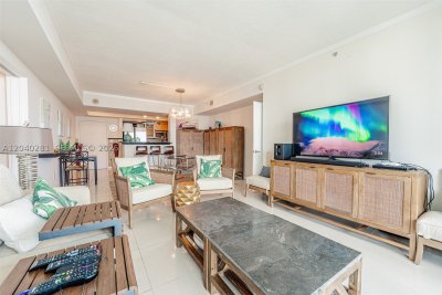 Comprar apartamento en One Miami East Tower 3821