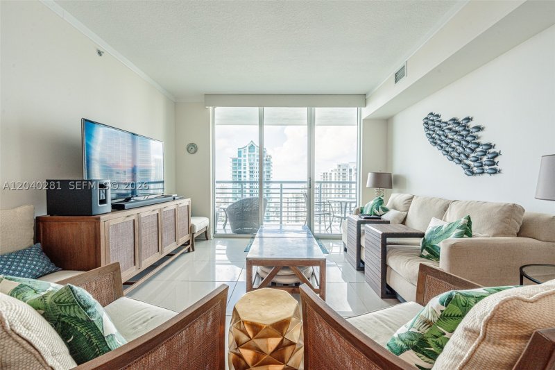 Comprar apartamento en One Miami East Tower 3821