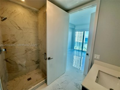 Comprar apartamento no Aurora 803