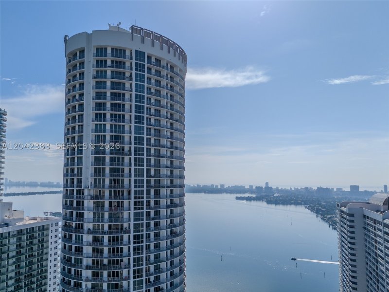 Condo for sale at Opera Tower 5212