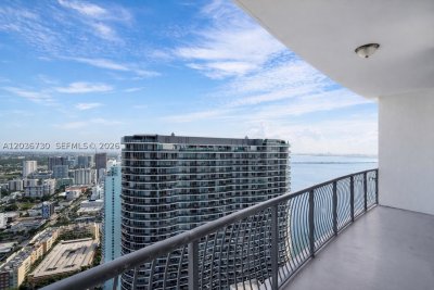 Alquiler de apartamento en Opera Tower 3811