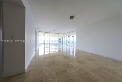 Aluguel de apartamento no Bristol Tower 2504