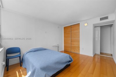 Aluguel de apartamento no Costa Brava 610