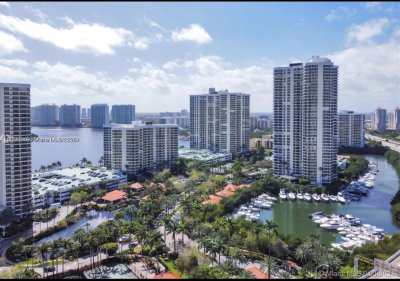 Mystic Pointe 300 Apt #1202
