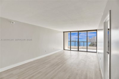 Comprar apartamento en The Venetia 20I