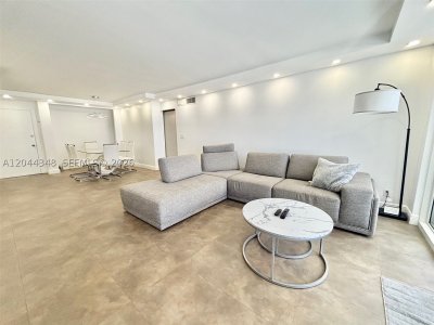 Aluguel de apartamento no Parker Plaza Estates 423