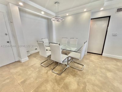 Aluguel de apartamento no Parker Plaza Estates 423