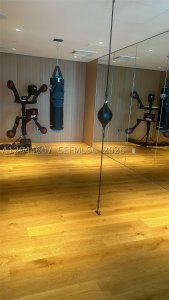 Comprar apartamento no Aston Martin Residences 1909