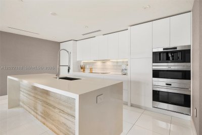 Aluguel de apartamento no 1 Hotel & Homes South Beach PH-1718