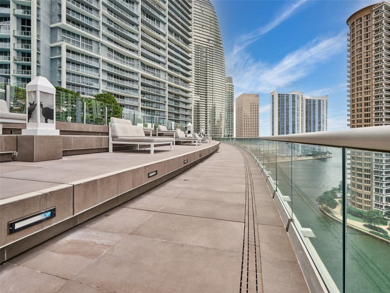 Apartment for rent at Icon Brickell Tower II 4506
