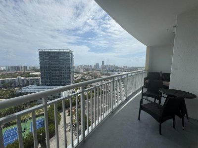 Comprar apartamento en Duo Condo 2104e