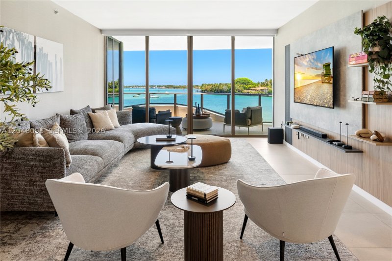 Comprar apartamento en Onda Bay Harbor Islands 405