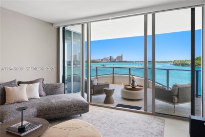 Comprar apartamento en Onda Bay Harbor Islands 405