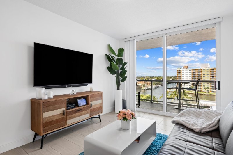 Condo for sale at The Tides at Bridgeside Square 616