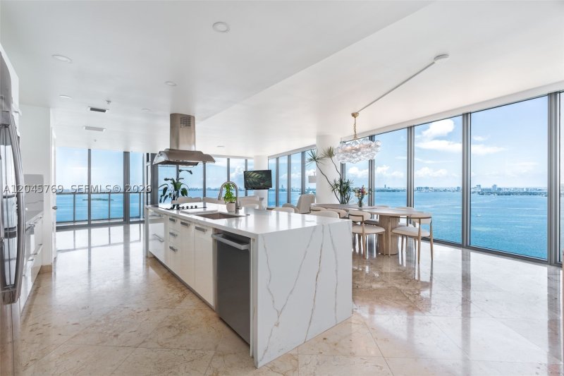 Apartment for rent at Blue Condominium 3112