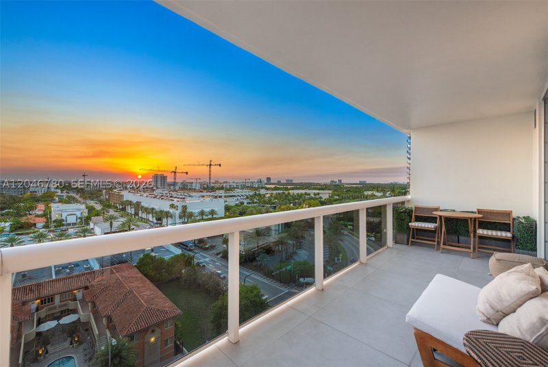 Condo for sale at Solimar N10F