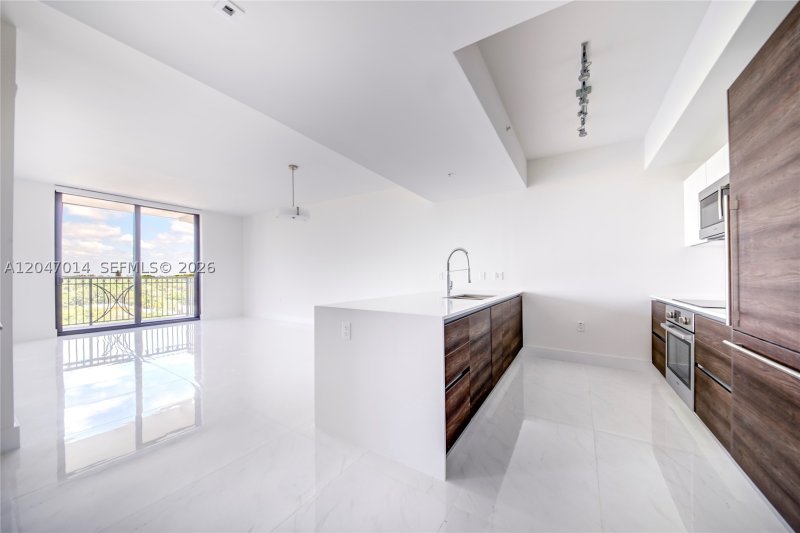 Apartment for rent at Merrick Manor 733