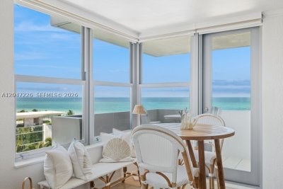 Aluguel de apartamento no Triton Towers 1025