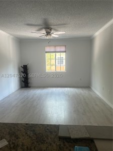 Aluguel de apartamento no Aventi at Aventura 1618