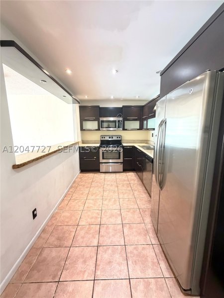 Comprar apartamento no Ocean View 1001