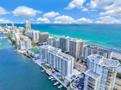 Comprar apartamento en Seacoast 5700 6J
