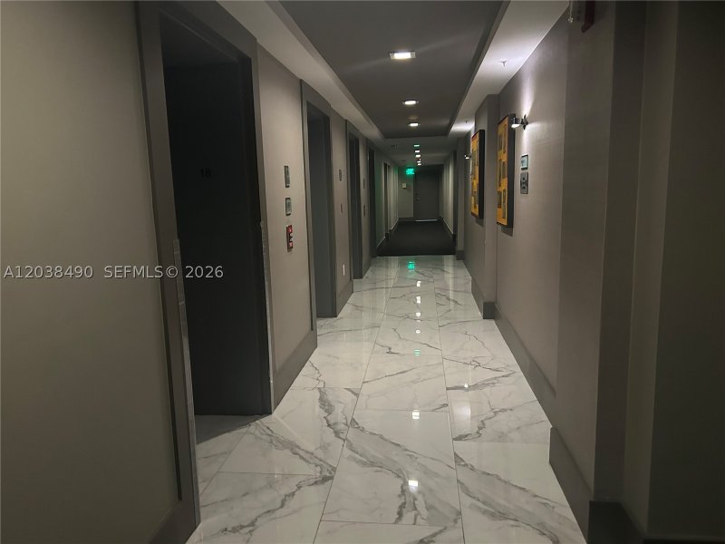 Condo for sale at Fortune House 1812