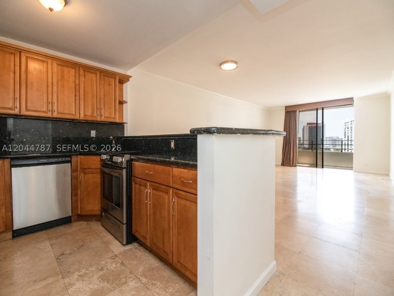 Apartment for rent at Olympus Towers 1218