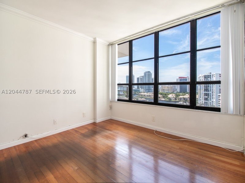 Apartment for rent at Olympus Towers 1218