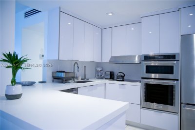 Aluguel de apartamento no Pavilion 1614