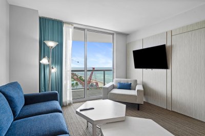 Comprar apartamento en M Resort Residences 1403