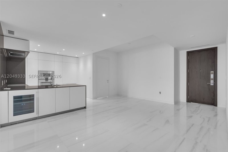 Condo for sale at Aston Martin Residences 3009W
