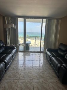 Aluguel de apartamento no Parker Plaza Estates 416