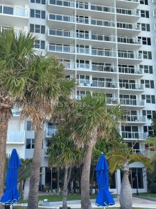 Aluguel de apartamento no Parker Plaza Estates 416