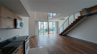 Aluguel de apartamento no Wind by Neo 704