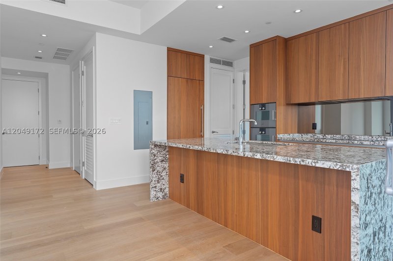 Alquiler de apartamento en Una Residences at Brickell 1003