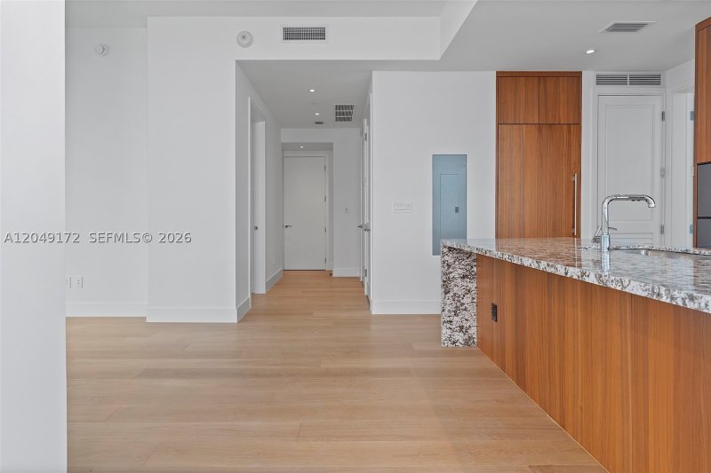 Alquiler de apartamento en Una Residences at Brickell 1003