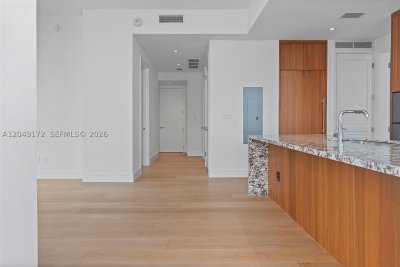 Alquiler de apartamento en Una Residences at Brickell 1003