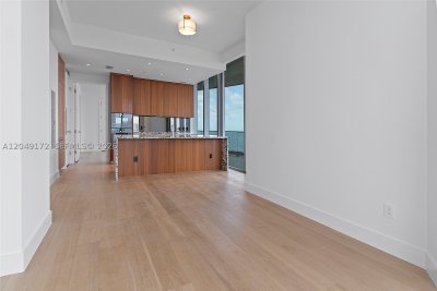 Alquiler de apartamento en Una Residences at Brickell 1003
