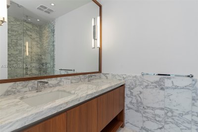 Alquiler de apartamento en Una Residences at Brickell 1003